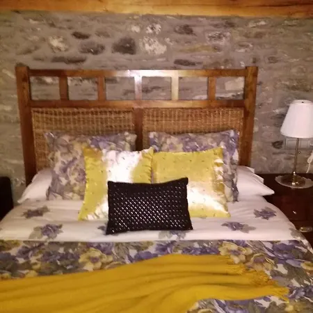 Masia D'en Valenti 2* Anserall (Catalonia)