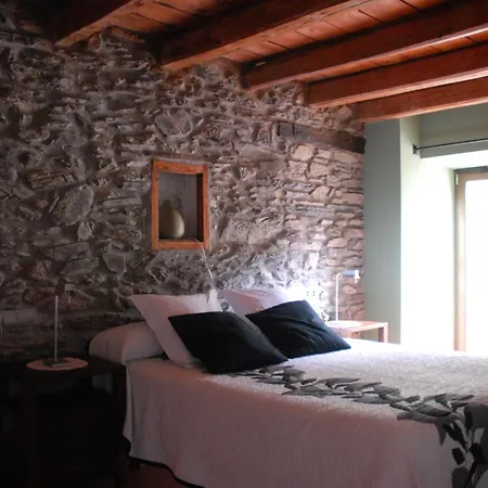 Hotel Masia D'en Valenti Anserall (Catalonia)