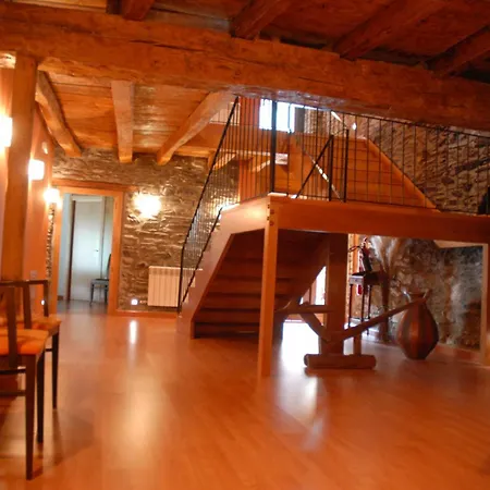 Masia D'en Valenti Hotel 2*